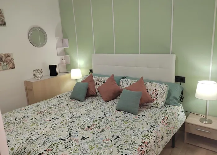 Piscina - 1ª Linea De Playa Puerto Deportivo Fuengirola